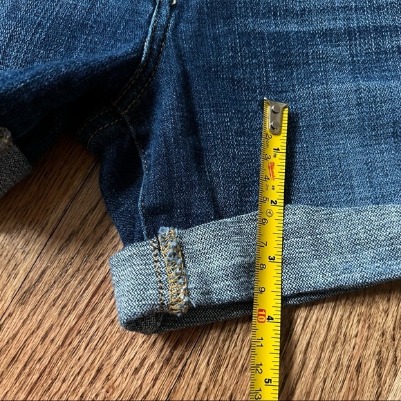EUC 7 For All Mankind Roll Up Denim shorts - Picture 11 of 16